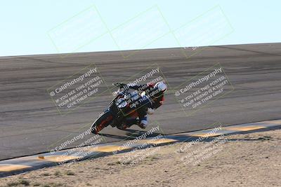 media/Dec-06-2024-CVMA Friday Practice (Fri) [[e1d1c5d4fc]]/4-Group 4 and Trackday/Session 5 (Bowl)/